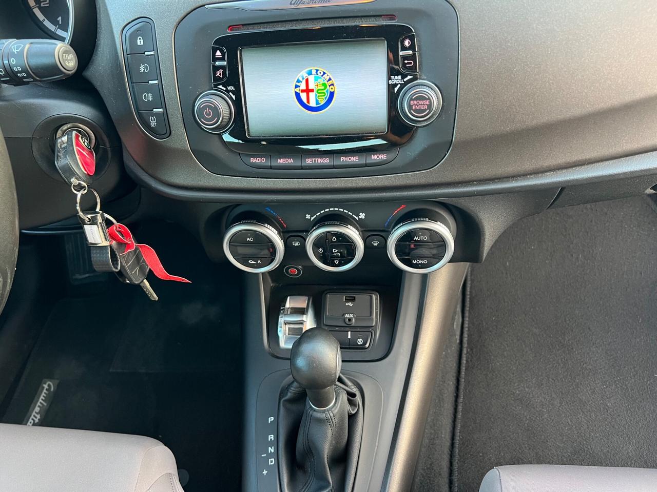 Alfa Romeo Giulietta 1.4 Turbo MultiAir TCT Exclusive