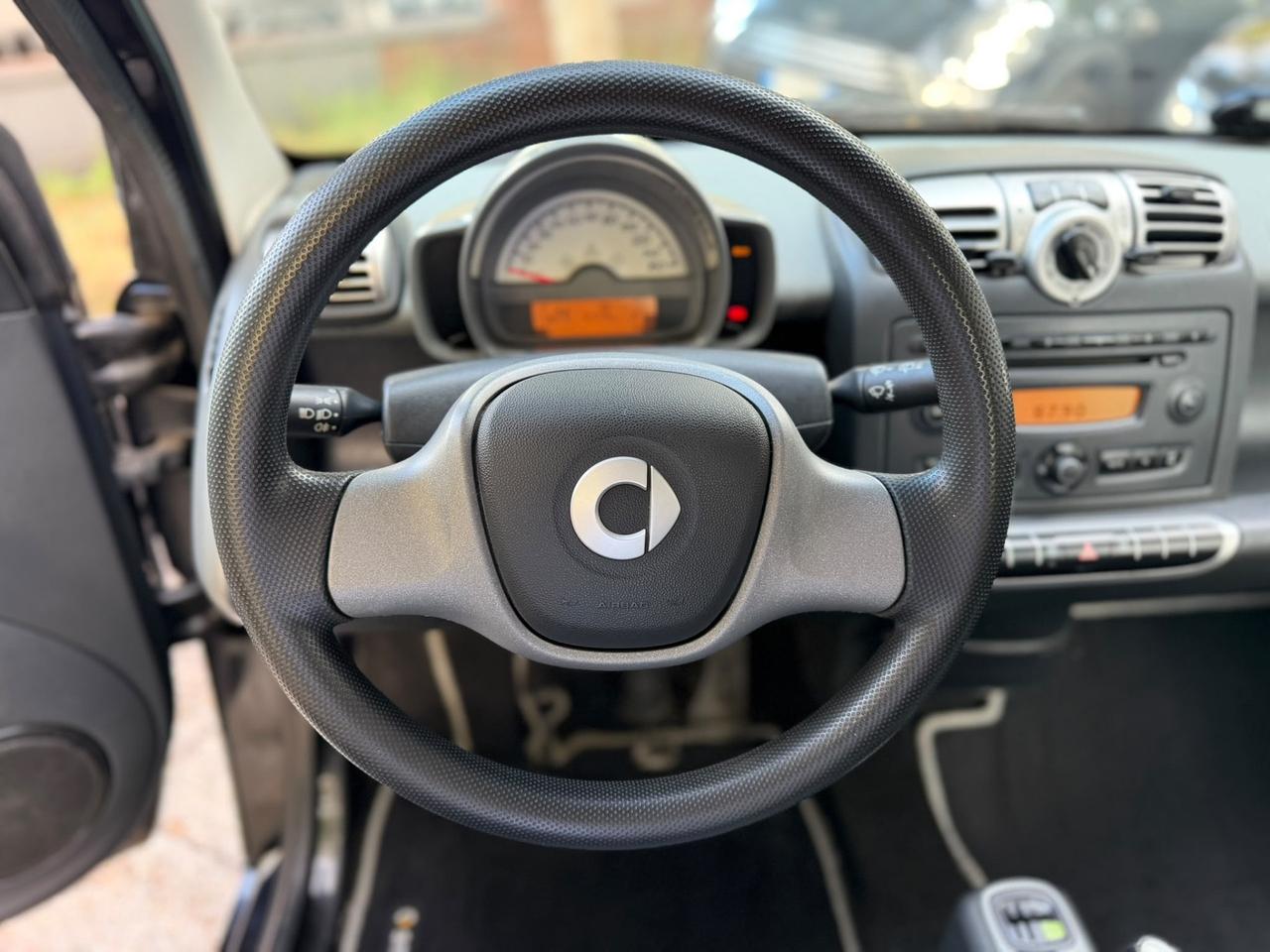 Smart ForTwo 1000 52 kW coupé pure