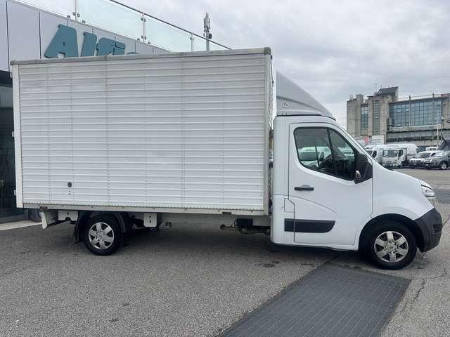 Nissan NV400 2.3dCi 130CV ContainerE6BClima4040x2050x2140kg1050