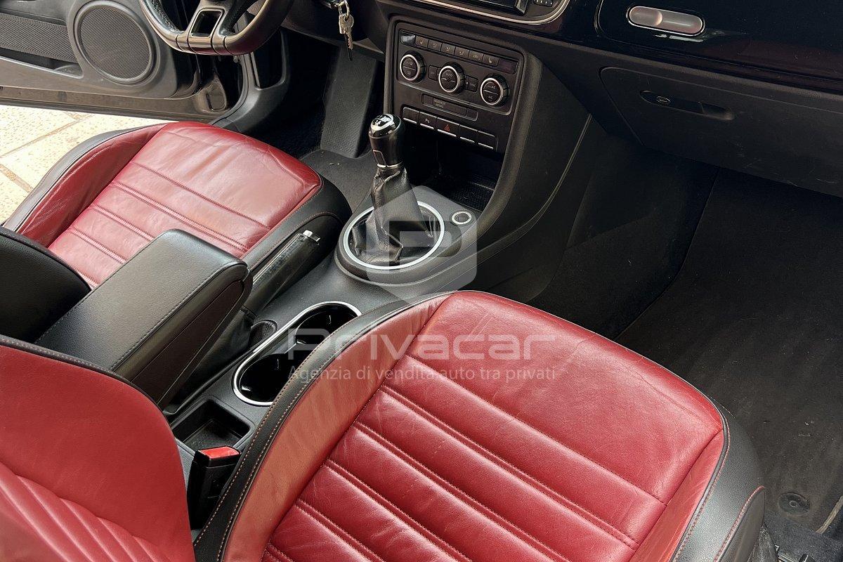 VOLKSWAGEN Maggiolino Cabrio 1.6 TDI Design