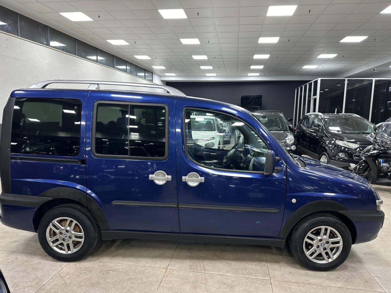 Fiat Doblo 1.9 JTD cat Malibù Gancio traino 2004