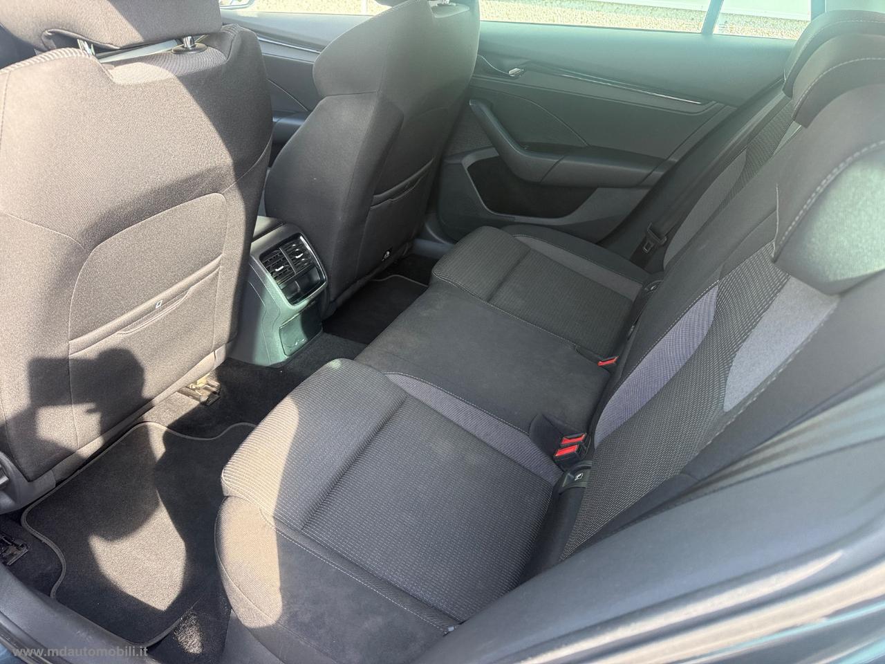 SKODA Octavia 2.0 TDI EVO SCR Wagon Ambition NUOVO MODELLO IVA ESPOSTA