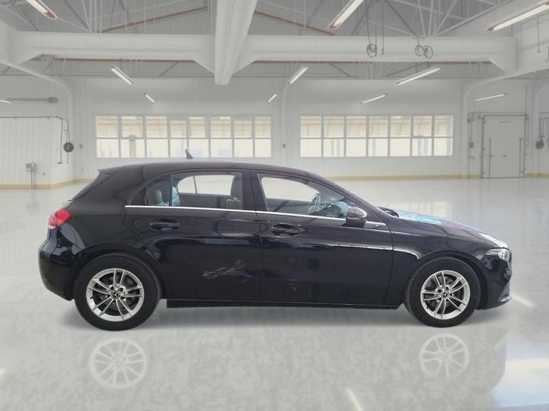 MERCEDES-BENZ A 180 d Automatic Business Extra 5 PORTE