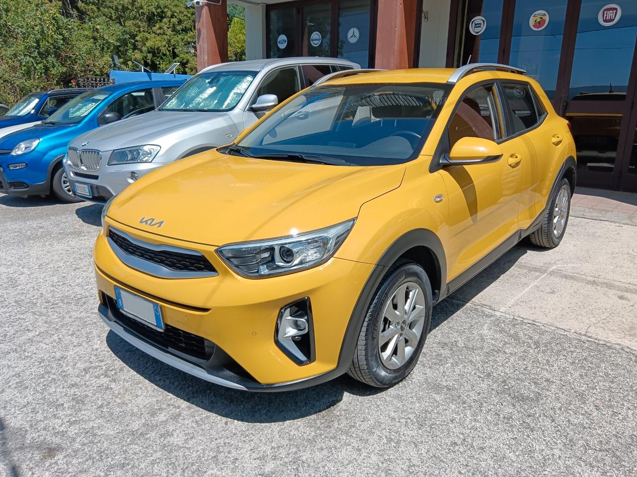 Kia Stonic 1.2 DPI 84CV RETROCAMERA CARPLAY