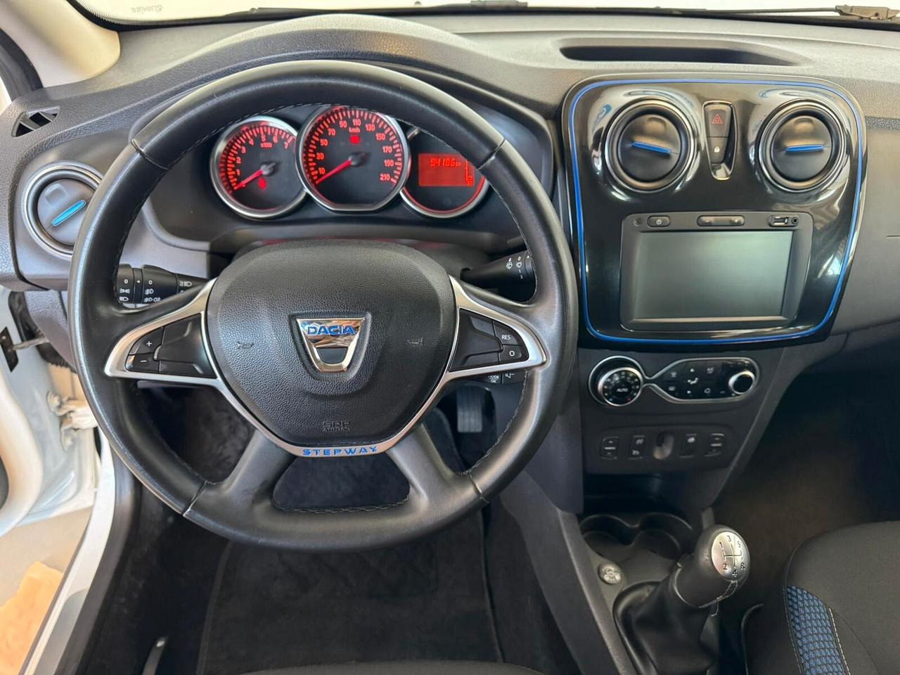 Dacia Sandero Stepway 1.0 TCe 100CV ECO-G 15th Anniversary