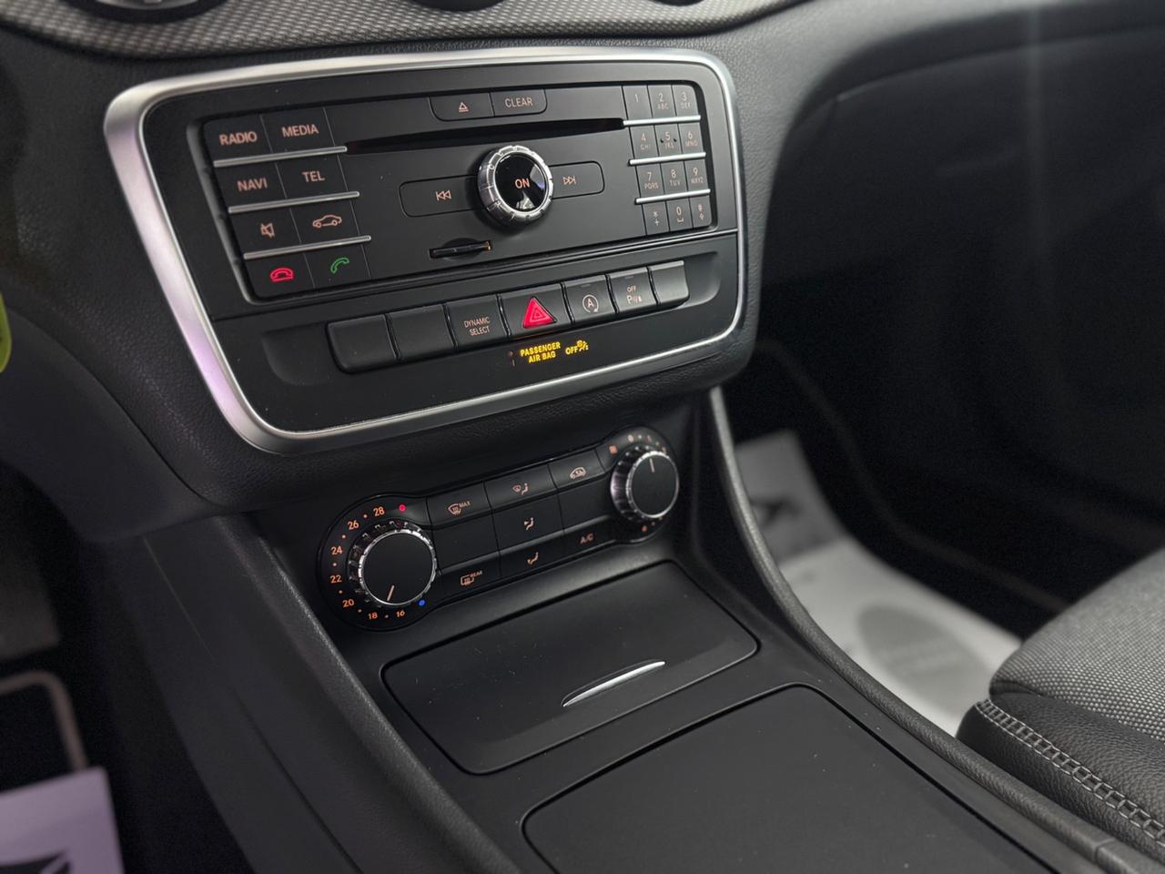 Mercedes-benz GLA 200 d Automatic Premium