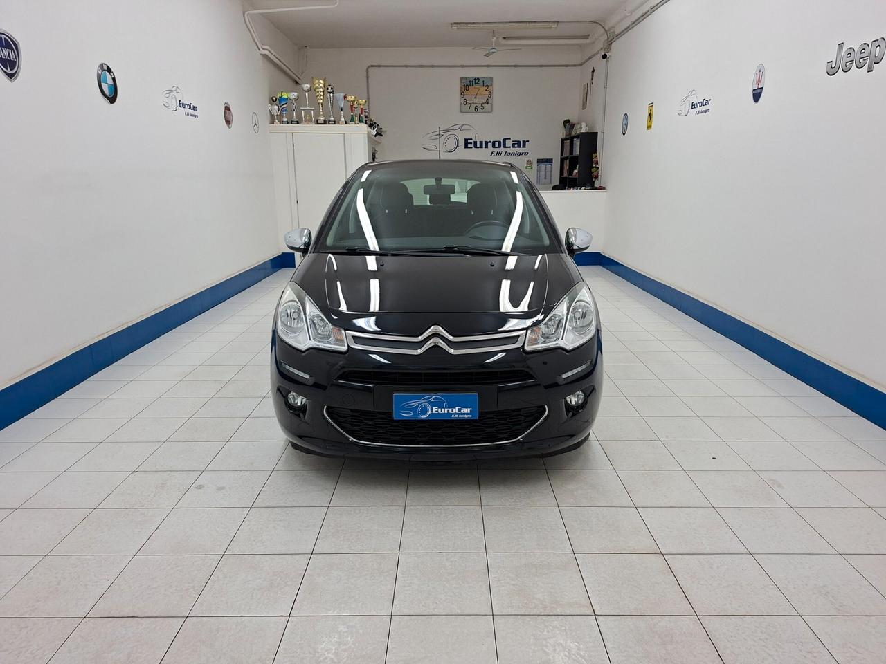 Citroen C3 1.2 VTi 82cv Vanity Fair 10