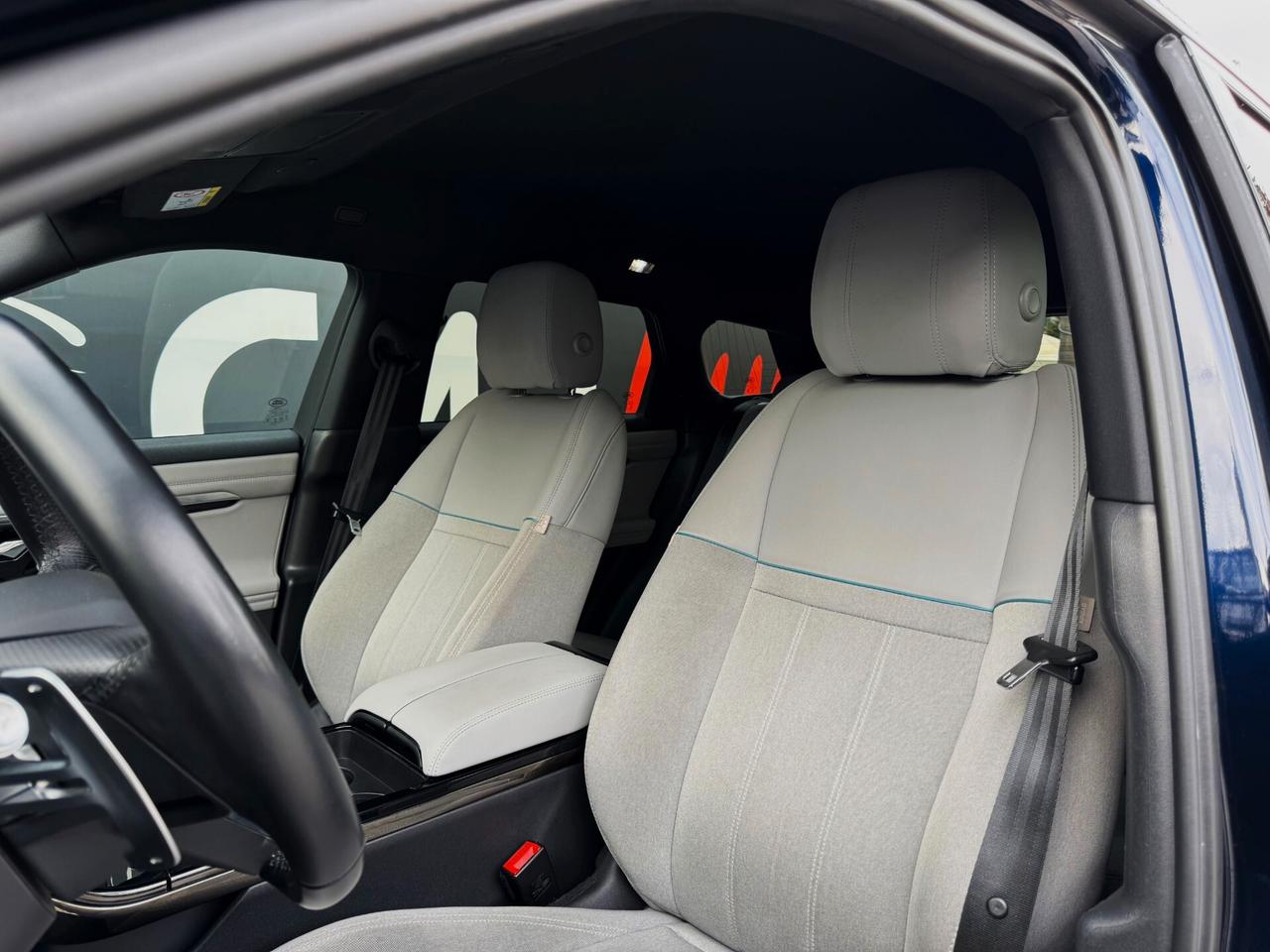 Range Rover Evoque 2.0d i4 MHEV R-Dynamic SE 204CV