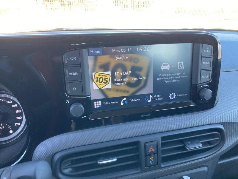 Hyundai i10 i10 1.0 MPI Tech + CONN