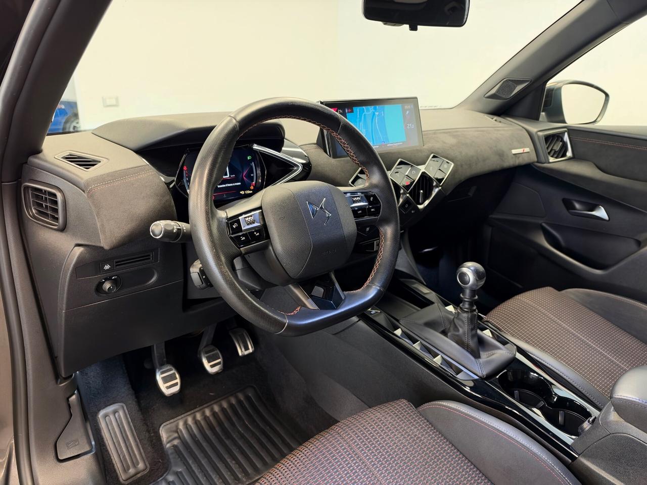 Ds DS3 3 Crossback BlueHDi 100 Performance Line PACK SPORT UNIPROP.