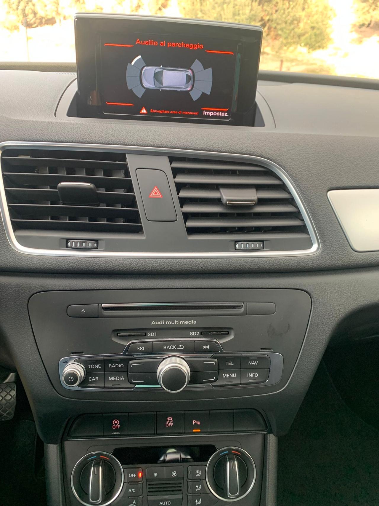 Audi Q3 2.0 TDI 150 CV S tronic Business