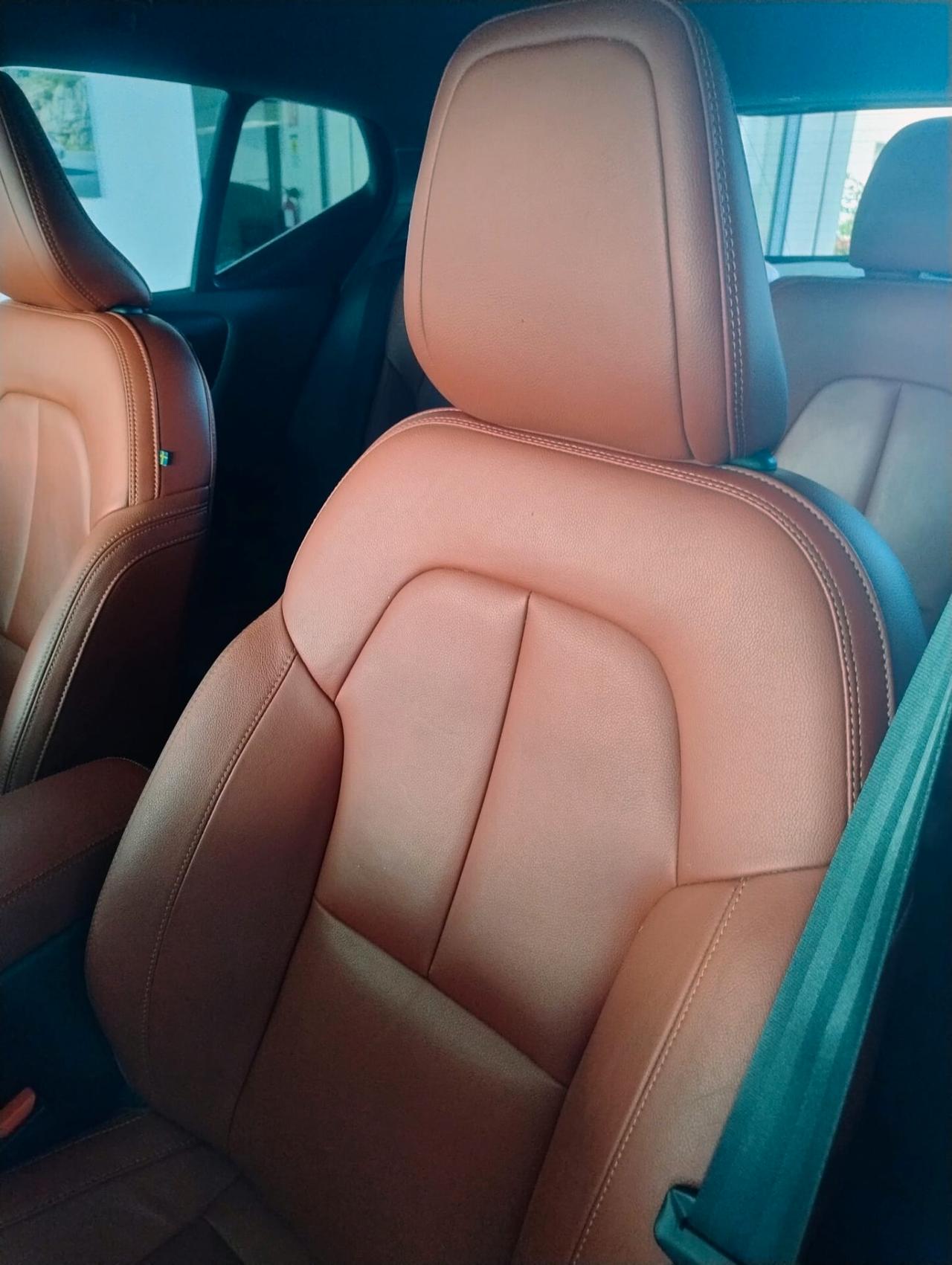 Volvo XC40 D3 Geartronic Inscription Autocarro N1
