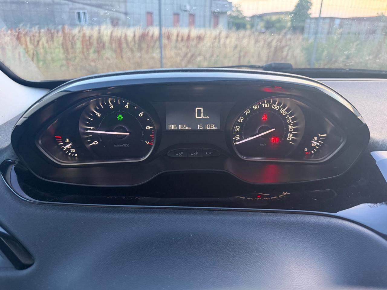 Peugeot 208 PureTech 82 5p. GPL Allure