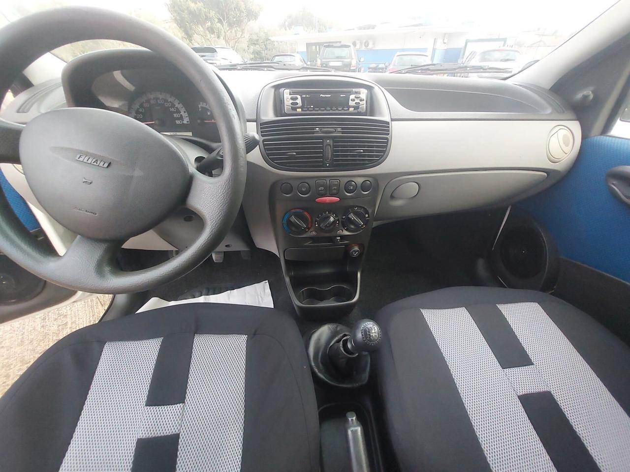 Fiat Punto 1.2i 16V cat 3 porte ELX