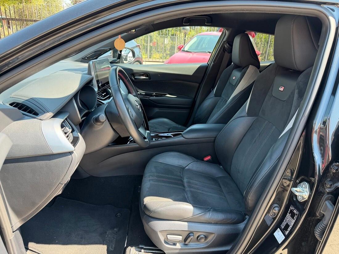 Toyota C-HR 2.0 Hybrid E-CVT GR Sport