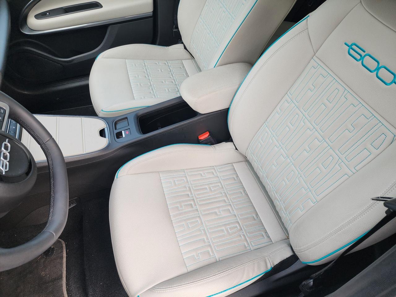 Fiat 600 Hybrid 100 CV DCT MHEV La Prima