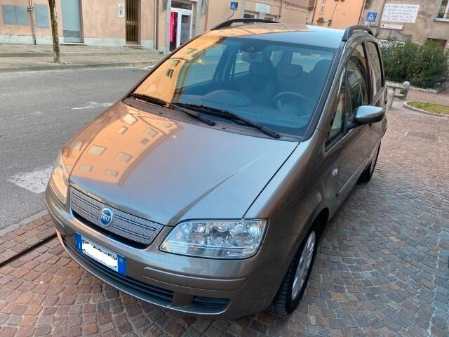 Fiat Idea 1.4 16V Dynamic