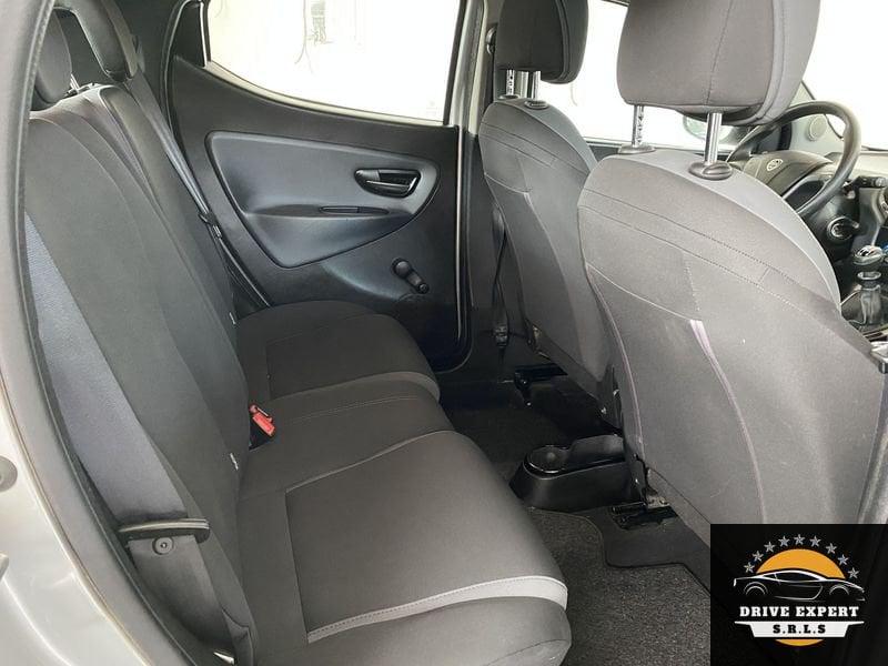 Lancia Ypsilon 0.9 TwinAir 85cv Natural Power Ecochic Platinum