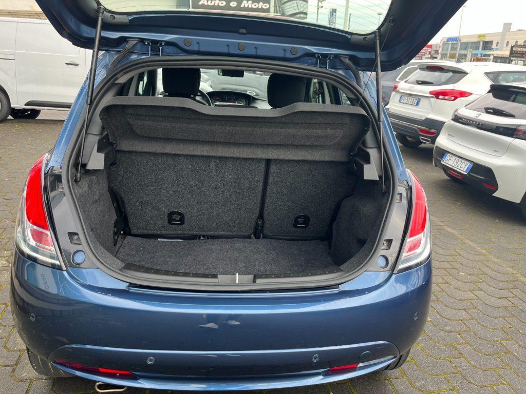 LANCIA Ypsilon 1.0 FireFly 5 porte S&S Hybrid Platino