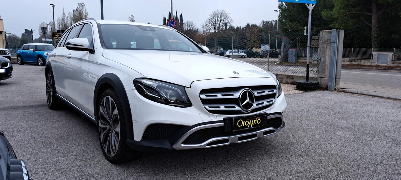 Mercedes-benz E 220 Cdi 4 Matic All-Terrain-Pelle-