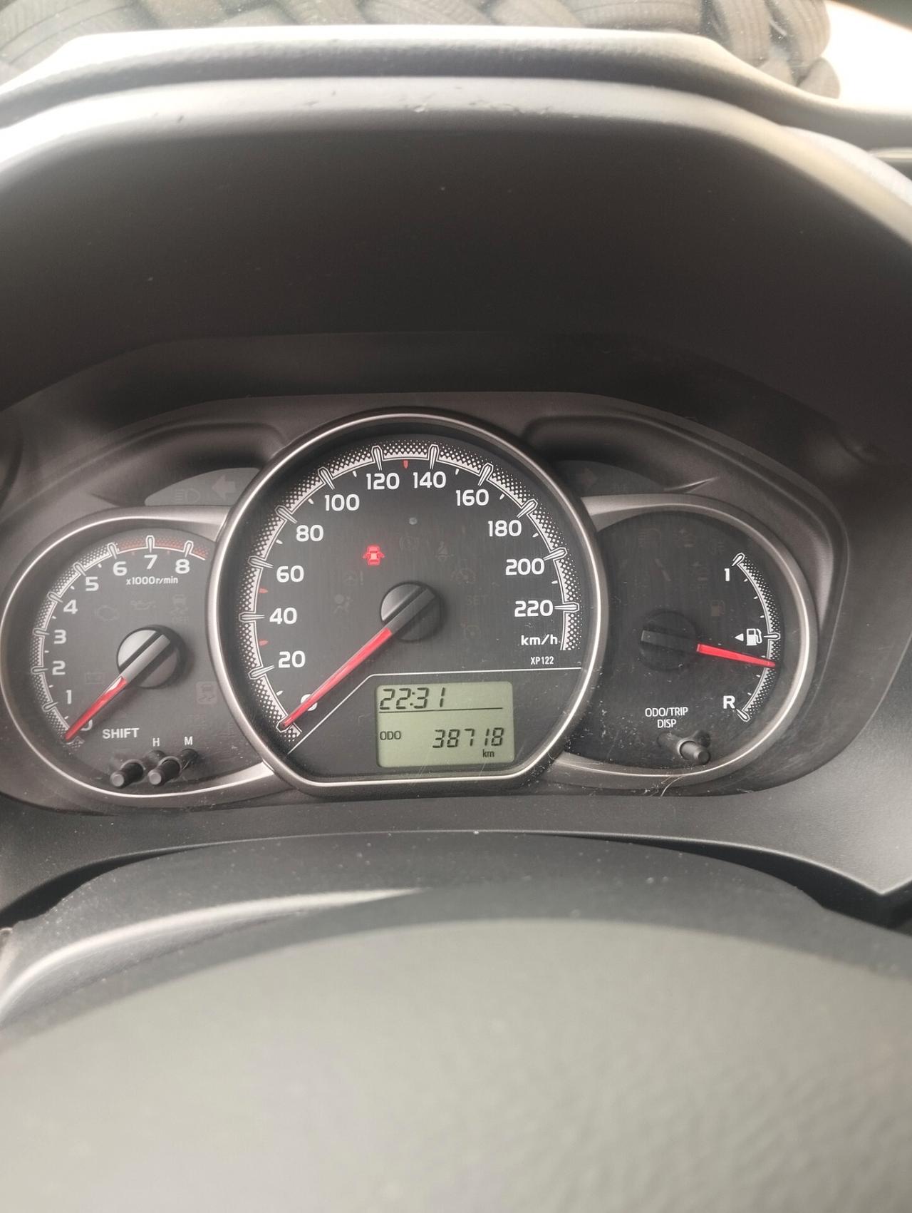 Toyota Yaris 1.3 5 porte Lounge