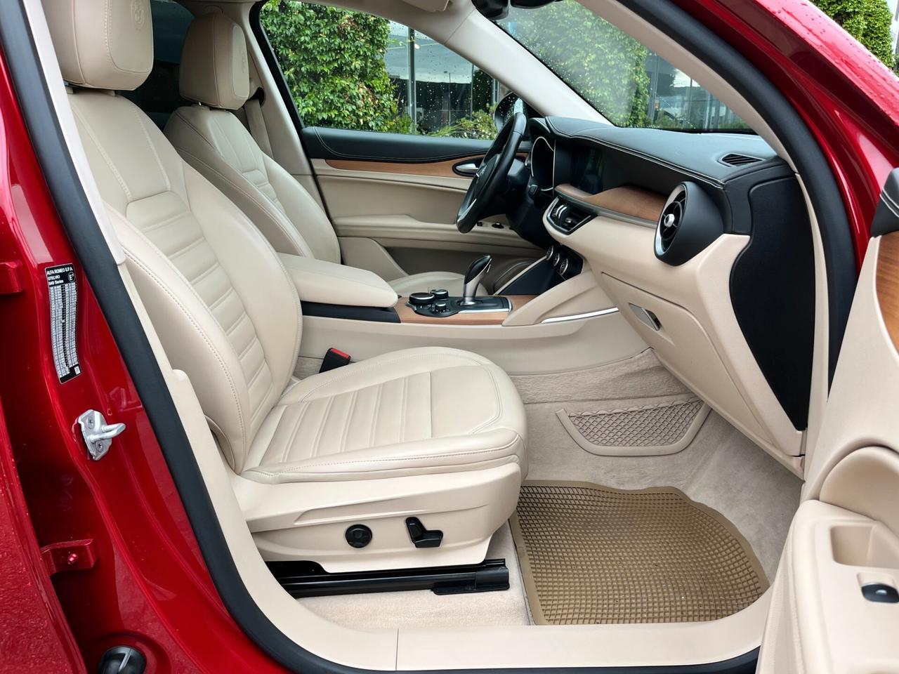 Alfa Romeo Stelvio 2.2 Turbodiesel 210 CV AT8 Q4 Executive
