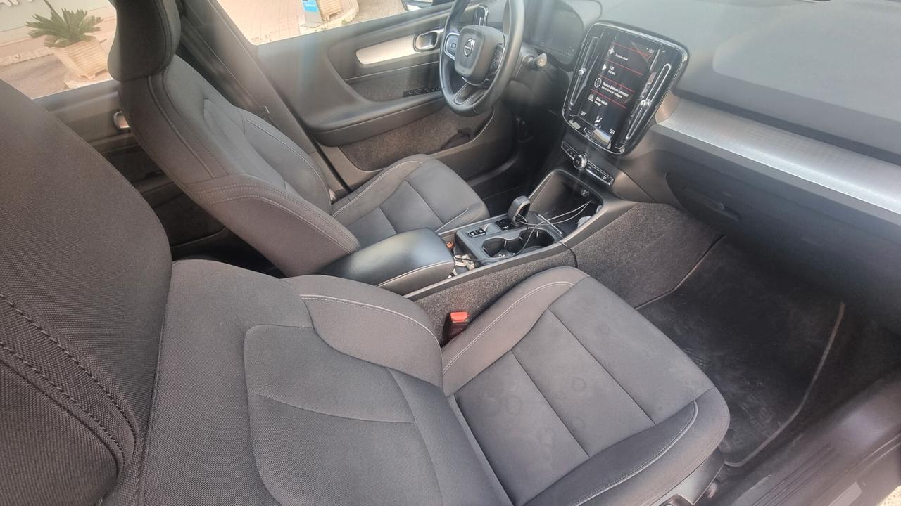 Volvo XC40 T4 1.5 Plug-in Hybrid automatico N1