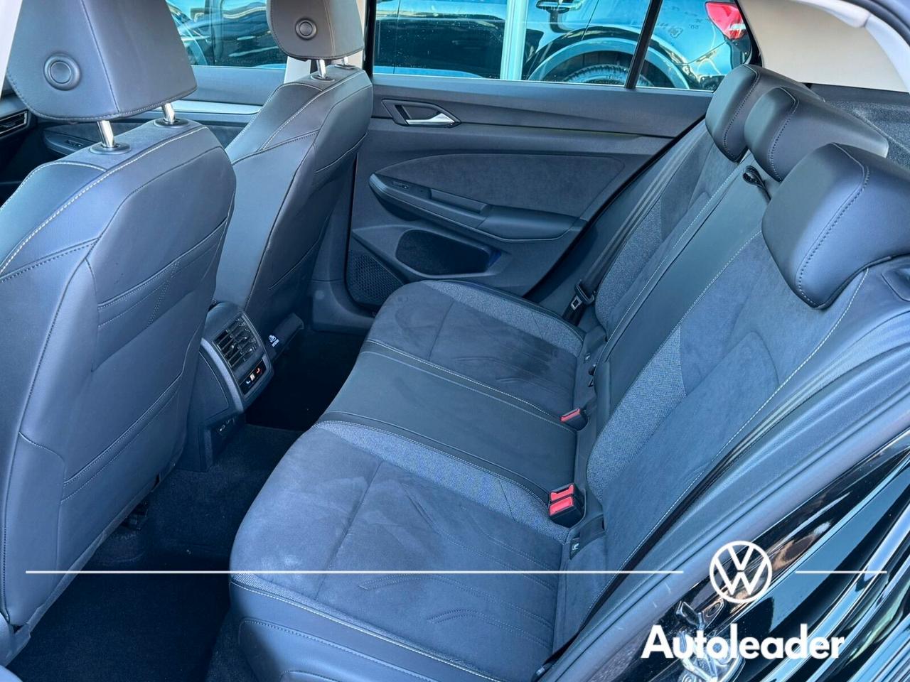 Volkswagen Golf 2.0 TDI 150 CV DSG SCR Style