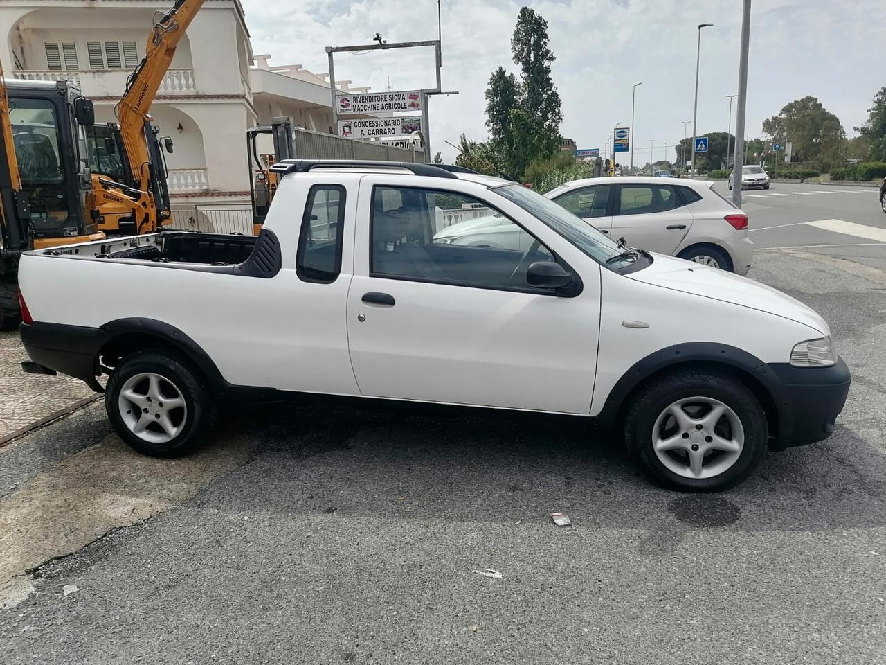 Fiat Strada 1.9 JTD – 2004