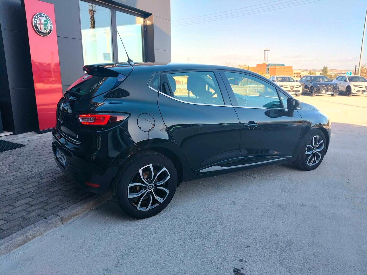 Renault Clio dCi 8V 90CV Start&Stop 82gr 5 porte Energy EcoBusiness