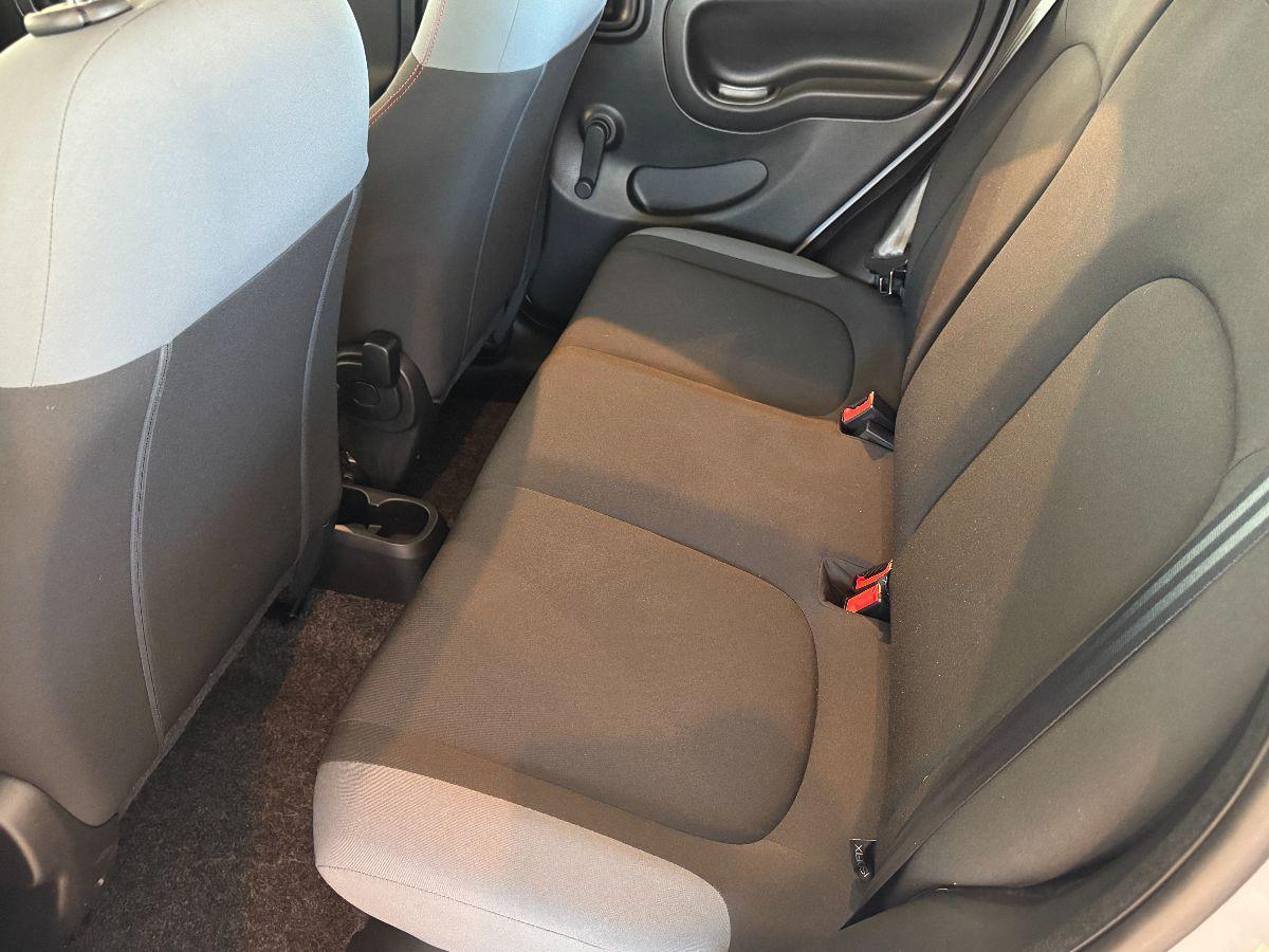 FIAT Panda 1.2 Lounge solo 70.000km