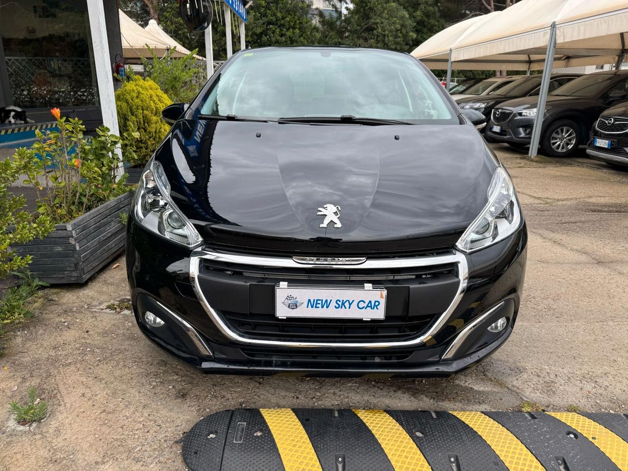 Peugeot 208 PureTech 82 5 porte Allure