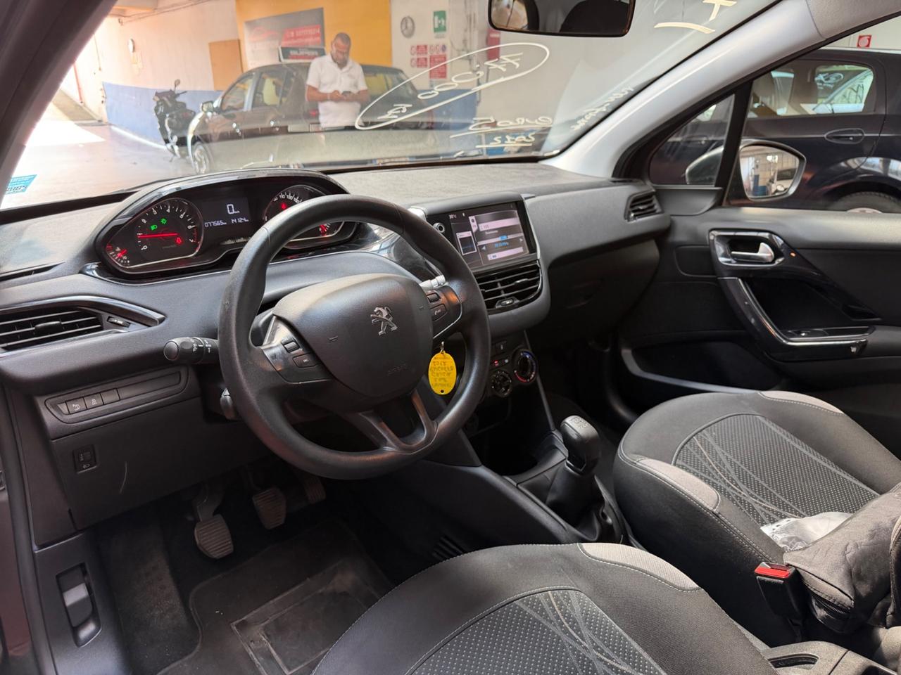 Peugeot 208 1.2 Neopatentati Euro 5