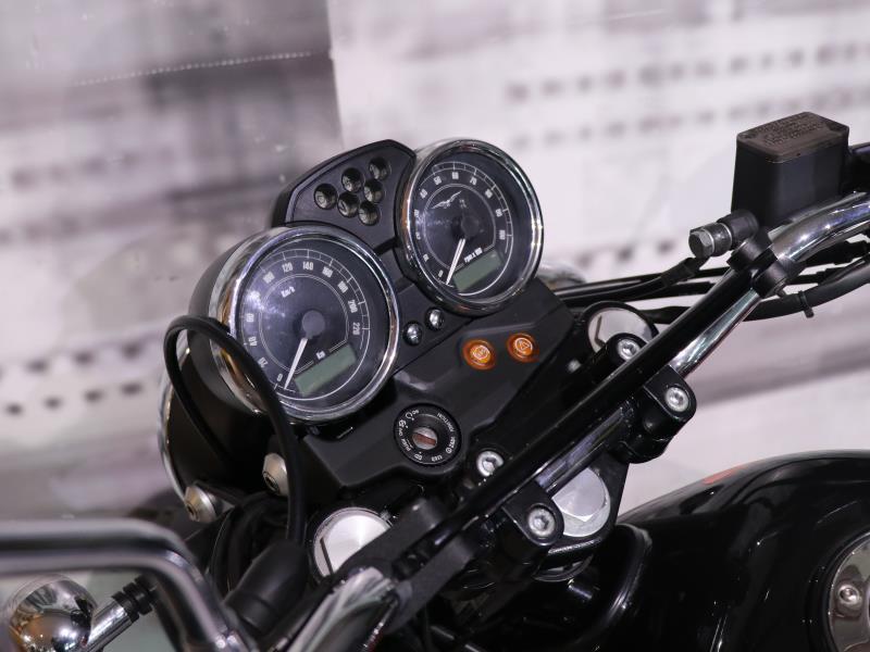 Moto Guzzi V7 II Stornello