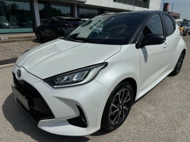 Toyota Yaris Hybrid Lounge MY22
