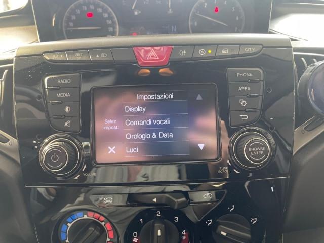 Lancia Ypsilon Ypsilon 0.9 85cv benzina Automatico Bluetooth