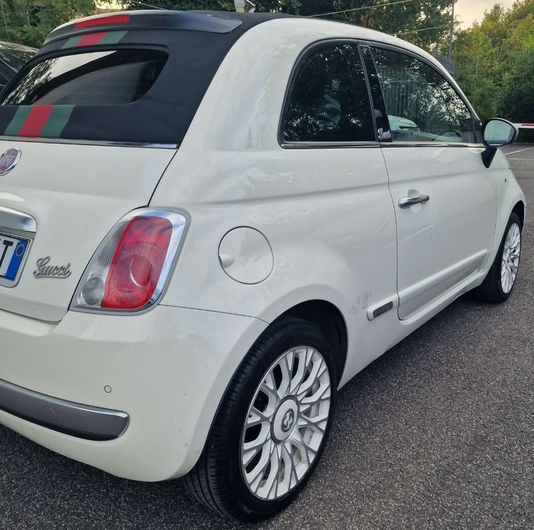 Fiat 500 Cabrio 1.2 By Gucci