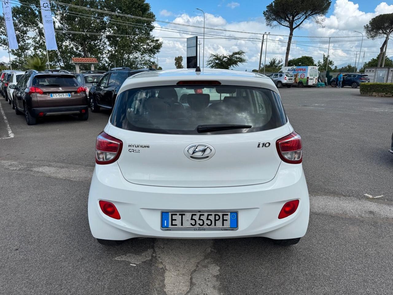 Hyundai i10 1.0 MPI BENZ 65CV 5P NEOPATENT 2014