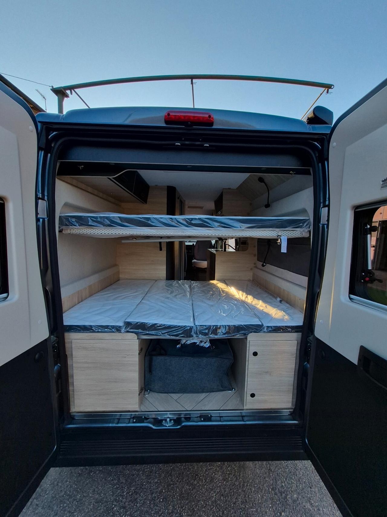 Challenger V114 MAX COSY P/E2026