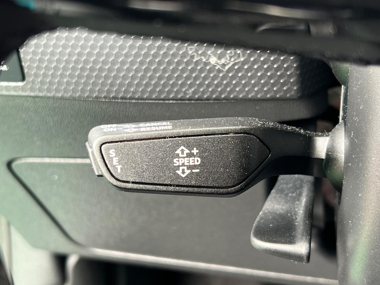 Audi A1 citycarver 30 TFSI S tronic Identity Contrast