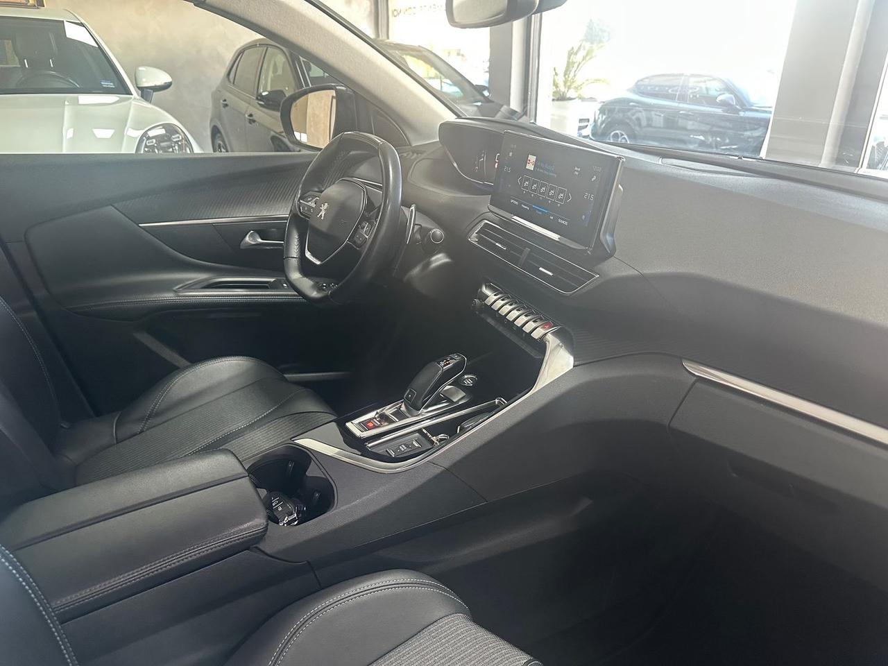 Peugeot 5008 GT 1.5 Blue HDI 130 7 posti #8133