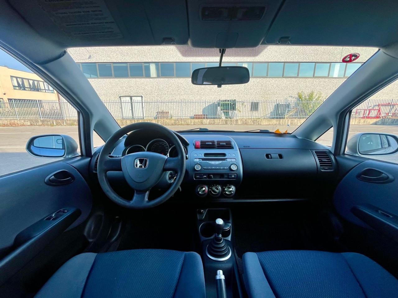 Honda Jazz 1.2benz 2002 86.000km perfetta per neopatentati