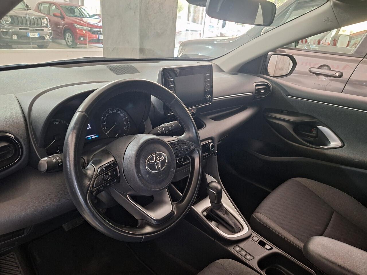 Toyota Yaris 1.5 Hybrid 93cv 1 PROPRIETARIO