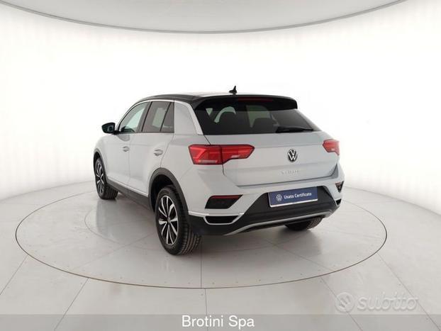 Volkswagen T-Roc 1.5 TSI ACT DSG Style BlueMo...