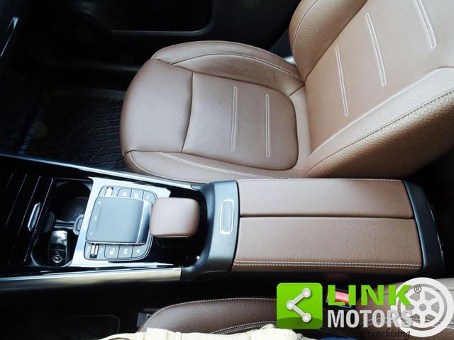 MERCEDES-BENZ GLA 200 d Automatic Premium pacchetto AMG ESTERNO