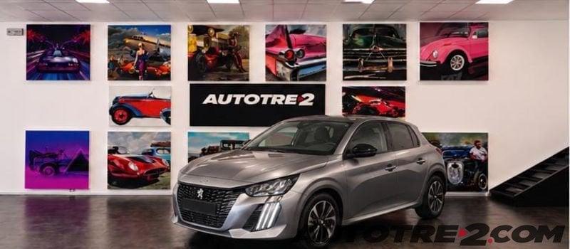 Peugeot 208 208 1.2 turbo Style 100cv da € 14350 !! detax