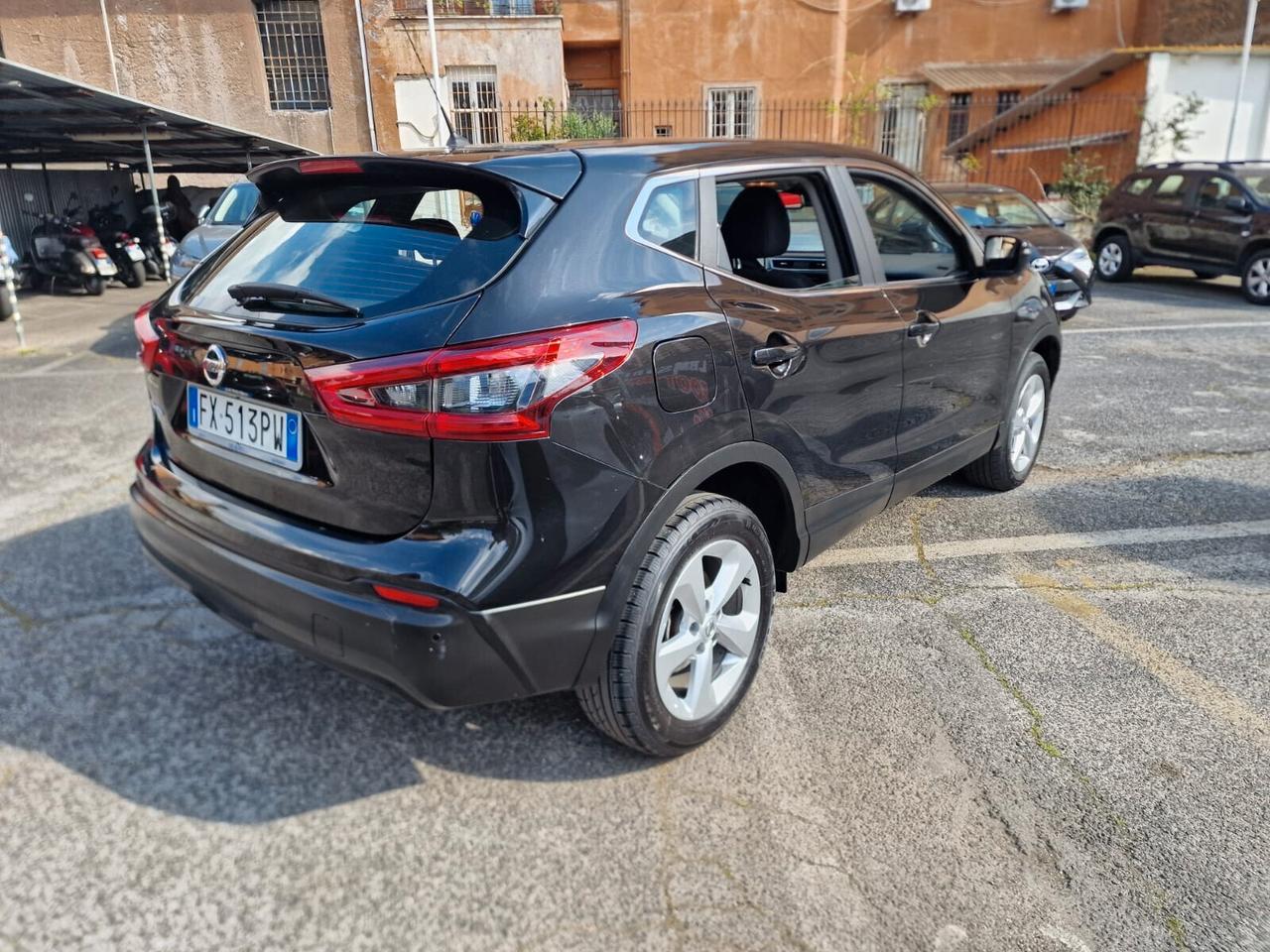 Nissan Qashqai 1.3 DIG-T 140 CV Business