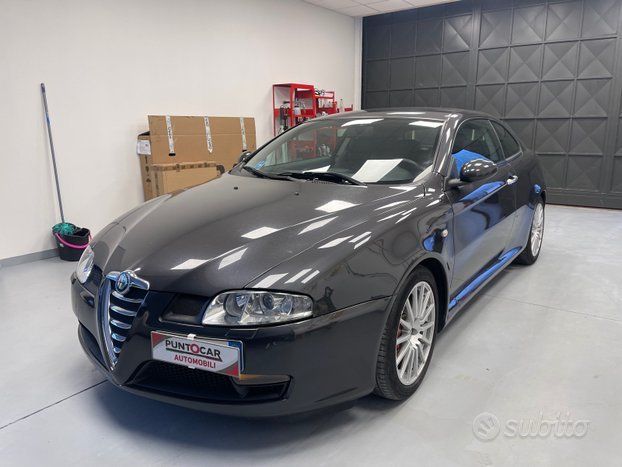 Alfa Romeo GT 3.2 V6 24V cat UFF. ITALIANA