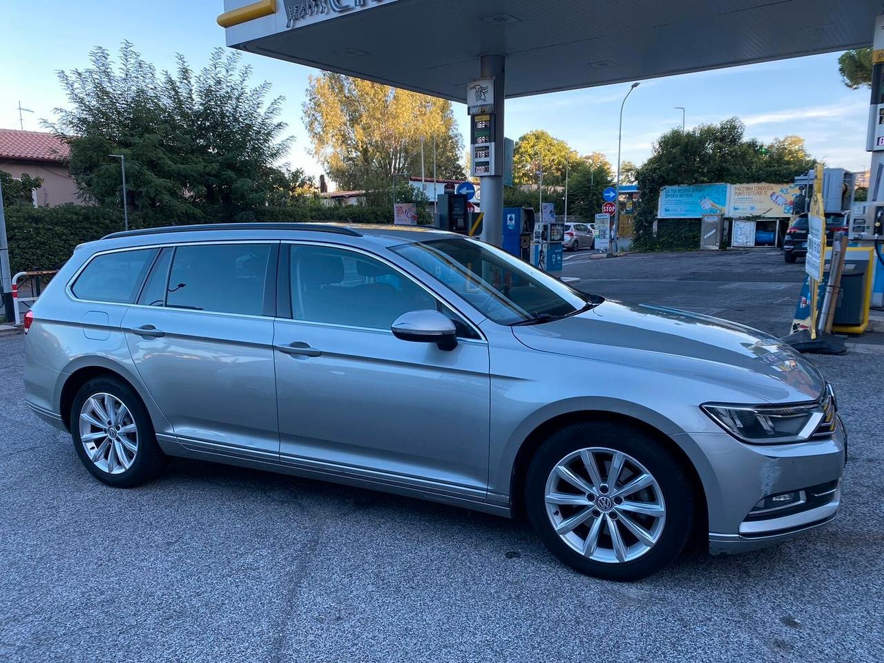 Volkswagen Passat Variant 1.6 TDI SCR DSG Business