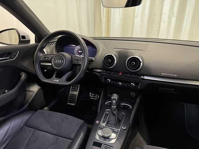 Audi S3 S3 2.0 TFSI quattro S tronic